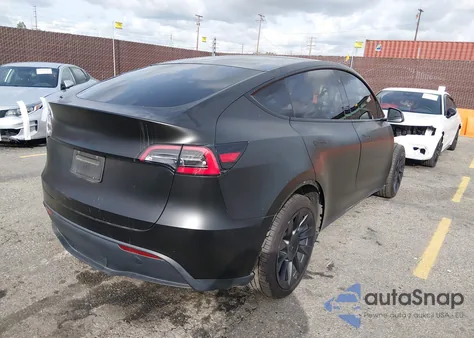 2020 Tesla Model Y Long Range Dual Motor All-Wheel Drive z USA, uszkodzony, nr VIN 5YJYGDEE6LF054872